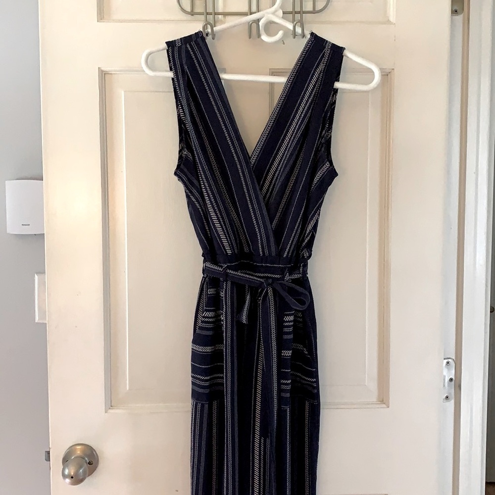 Size Small—pant jumpsuit with pockets